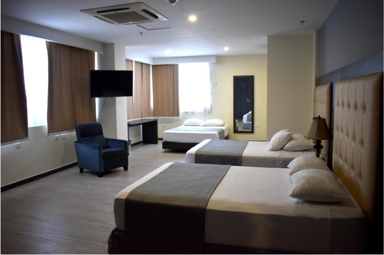 Hotel Hr Amada Кукута Экстерьер фото
