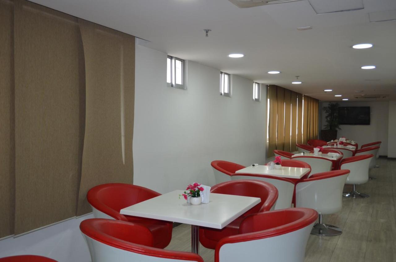 Hotel Hr Amada Кукута Экстерьер фото